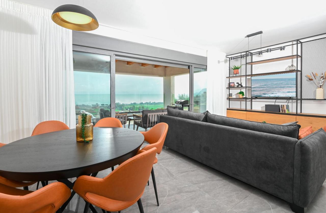 Yalarent C Kinneret Hotel Apartments Мигдаль Экстерьер фото