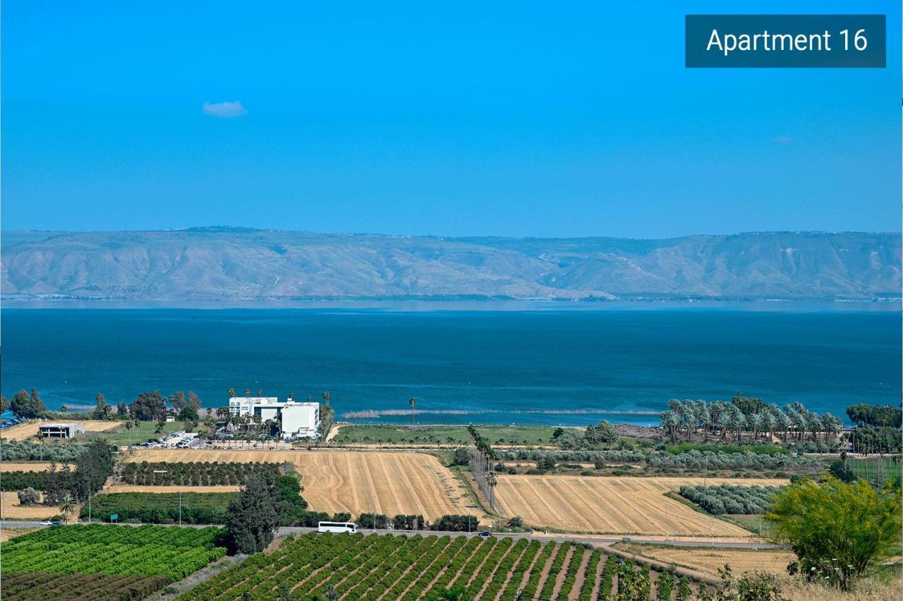 Yalarent C Kinneret Hotel Apartments Мигдаль Экстерьер фото