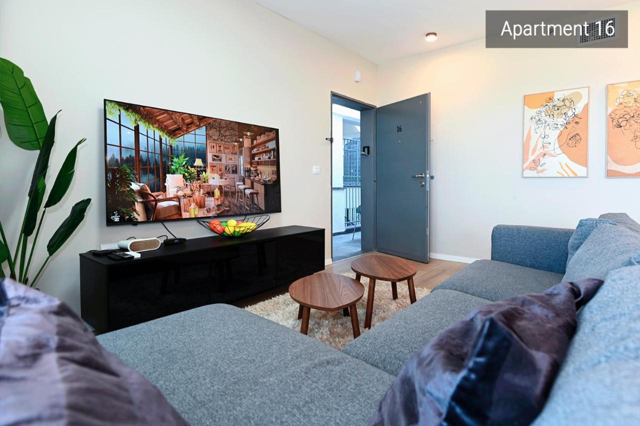 Yalarent C Kinneret Hotel Apartments Мигдаль Экстерьер фото