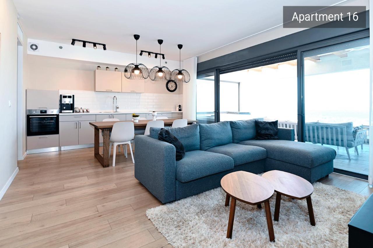 Yalarent C Kinneret Hotel Apartments Мигдаль Экстерьер фото